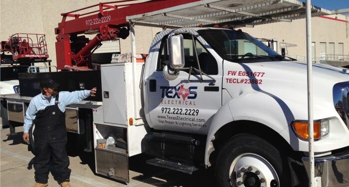 Emergency Electrician in Dallas-Ft. Worth | 24 Hr Commercial Electrician